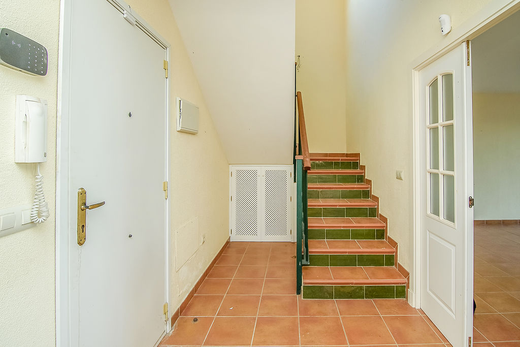 VIVIENDA A LA VENTA AGRAVADO CON CARGAS