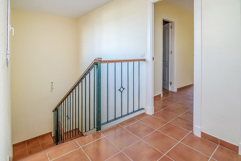 VIVIENDA A LA VENTA AGRAVADO CON CARGAS