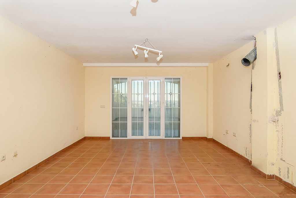 VIVIENDA A LA VENTA AGRAVADO CON CARGAS