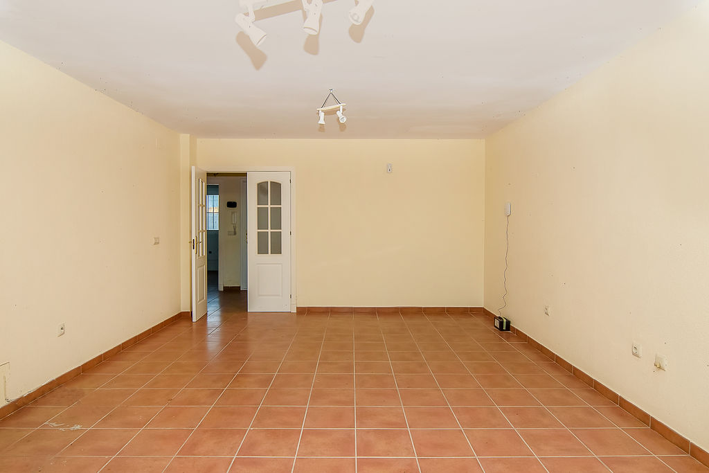VIVIENDA A LA VENTA AGRAVADO CON CARGAS