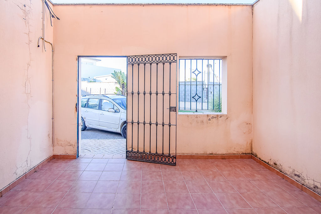 VIVIENDA A LA VENTA AGRAVADO CON CARGAS