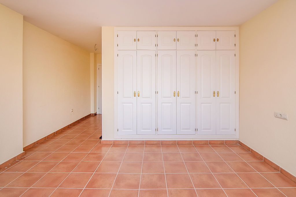VIVIENDA A LA VENTA AGRAVADO CON CARGAS
