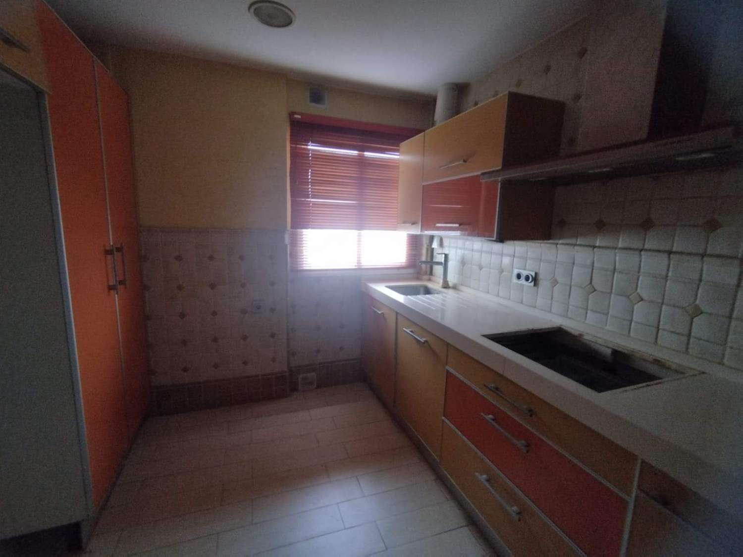 PISO EN VENTA ZONA CARREFOUR NORTE AVDA DE EUROPA