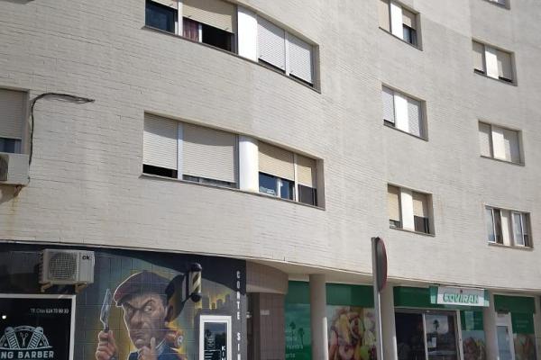 PISO EN VENTA CERCANA A RONDA DEL ESTERO